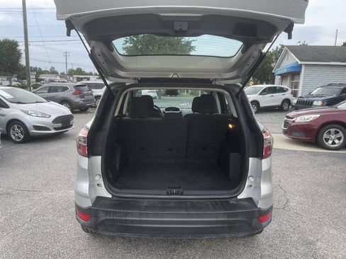 Used 2018 Ford Escape S FWD image 9