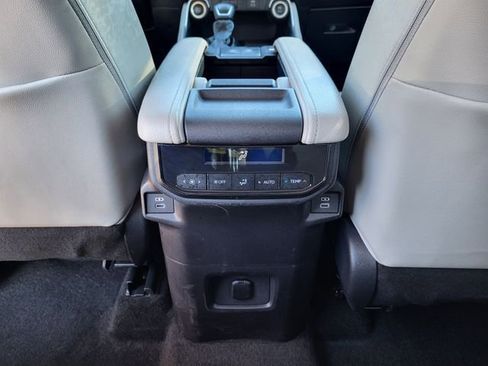 Used 2024 Toyota Grand Highlander XLE image 15