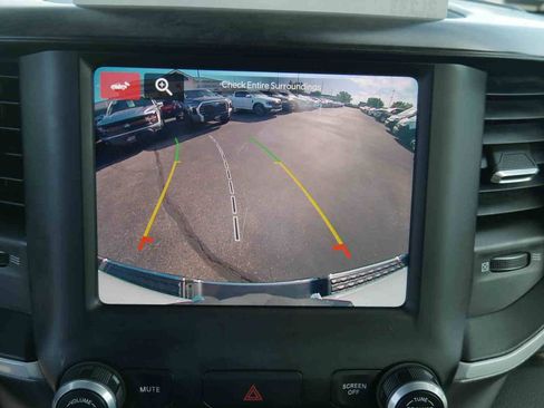 Used 2023 RAM 1500 Big Horn AWD/4WD image 36
