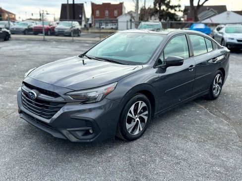 Used 2024 Subaru Legacy Premium image 3