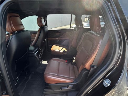 Used 2020 Lincoln Aviator Reserve w/ Elements Package Plus RWD image 7