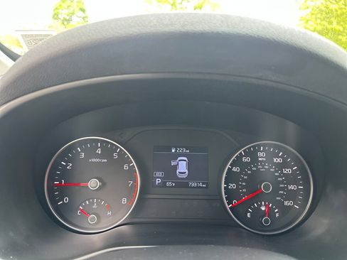 Used 2020 Kia Sportage LX AWD/4WD image 8