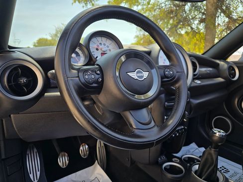 Used 2013 MINI Cooper Roadster S FWD image 30