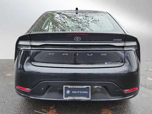 Used 2024 Toyota Prius Prime image 4