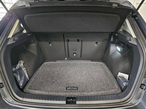 New 2026 Volkswagen Taos SE AWD/4WD image 16