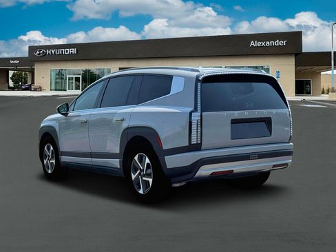 New 2026 Hyundai Ioniq 9 SE image 5