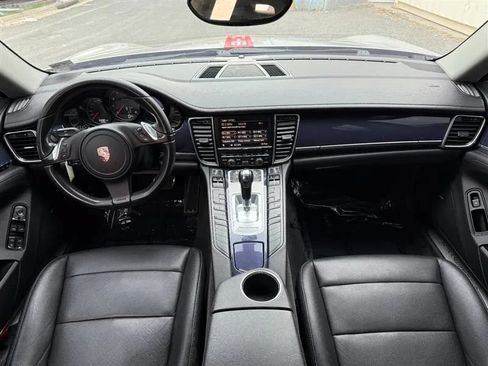 Used 2011 Porsche Panamera image 42