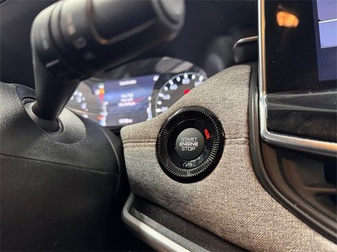 Used 2023 Jeep Compass Latitude image 20