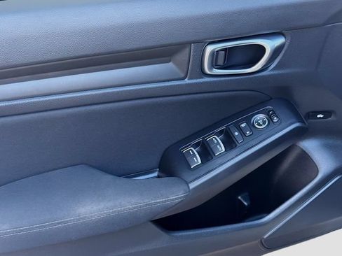 Used 2025 Honda Civic Sport image 14