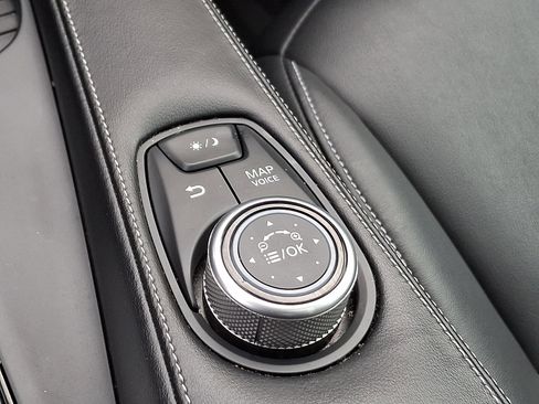 Used 2019 INFINITI QX50 Luxe w/ Navigation Package image 25