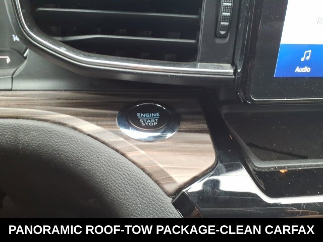 Used 2023 Ford Explorer Limited w/ Equipment Group 301A AWD/4WD image 23