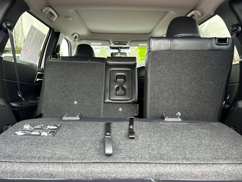 Used 2024 Mitsubishi Outlander Ralliart image 16