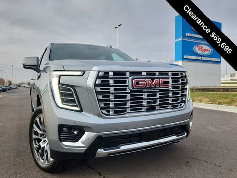 Used 2025 GMC Yukon XL Denali image 11