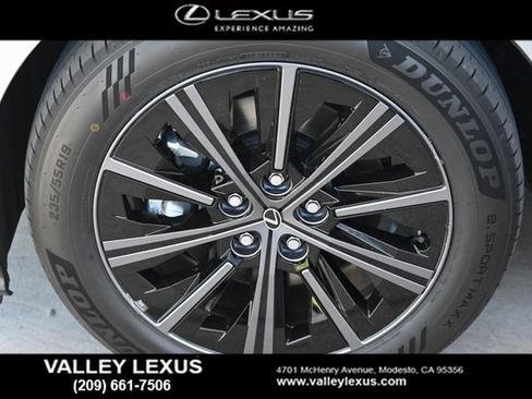 New 2026 Lexus ES 350e w/ Convenience Package FWD image 23