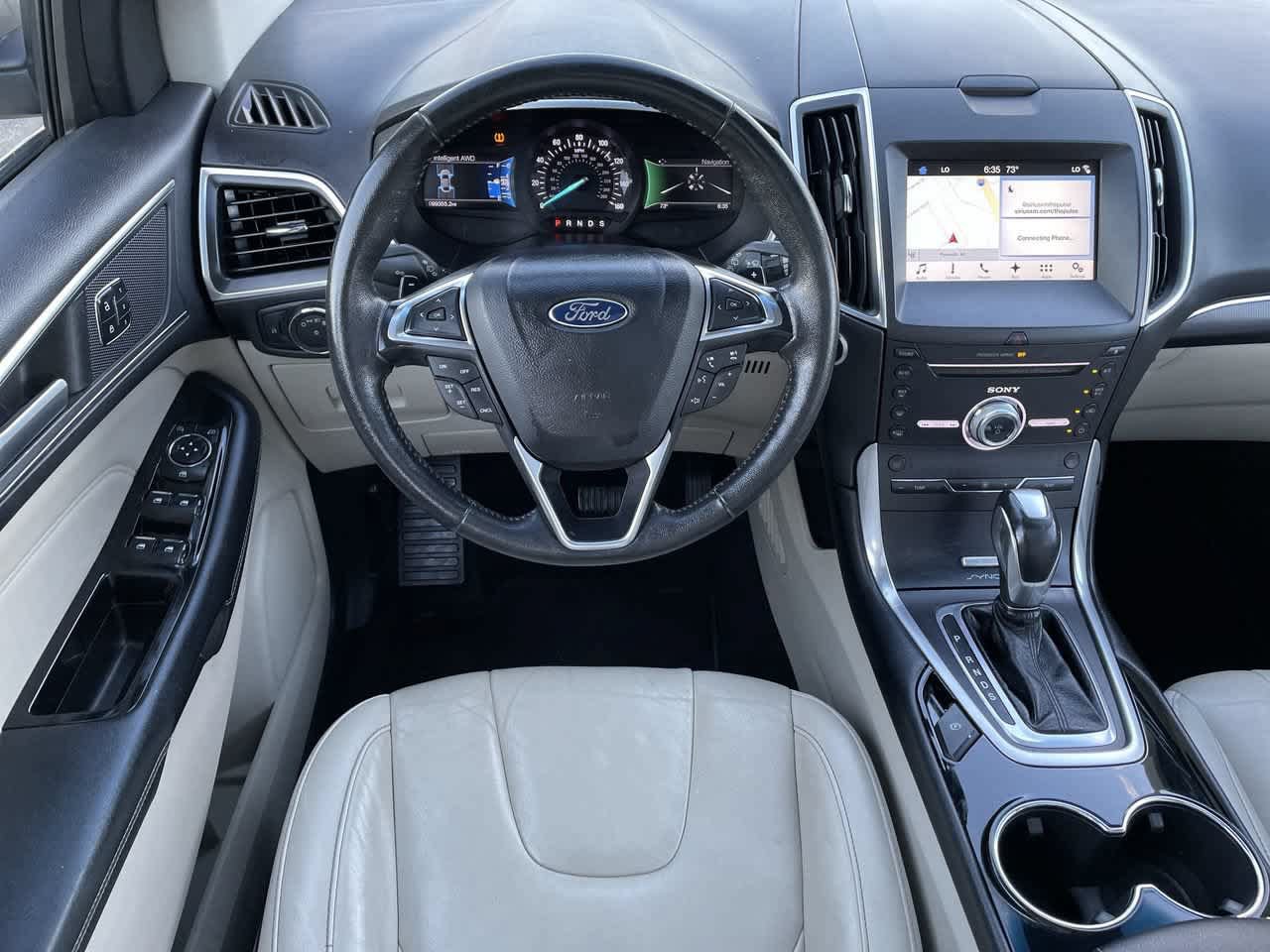 Used 2017 Ford Edge Titanium w/ Technology Package AWD/4WD image 11