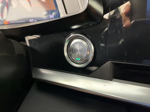 New 2025 Chevrolet Corvette E-Ray image 33