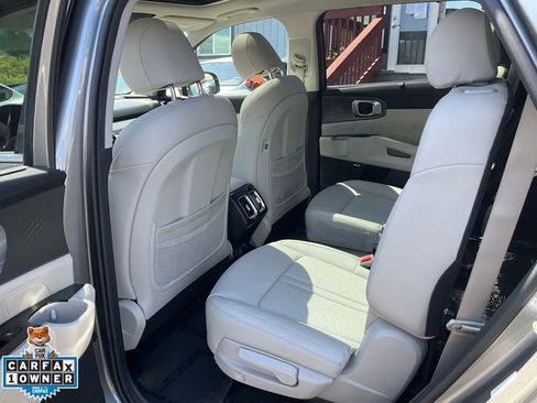 Used 2023 Kia Sorento SX Prestige AWD/4WD image 26