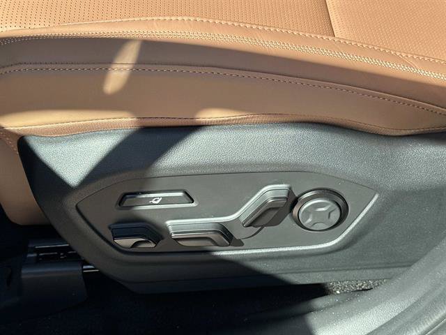 New 2026 Hyundai Santa Fe Calligraphy FWD image 24