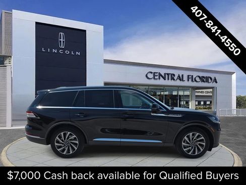 New 2025 Lincoln Aviator 2WD w/ Equipment Group 101A image 2