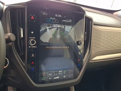 Certified 2025 Subaru Forester Premium image 17