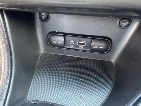 Used 2018 Kia Sportage LX image 19