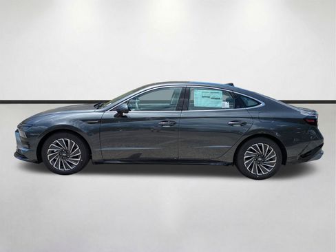 New 2026 Hyundai Sonata SEL FWD image 8