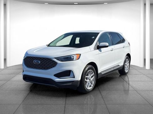 Used 2023 Ford Edge SEL AWD/4WD image 3