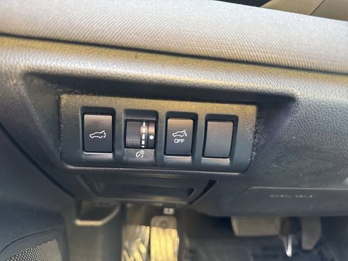 Used 2020 Subaru Outback Premium w/ Popular Package #1 image 32