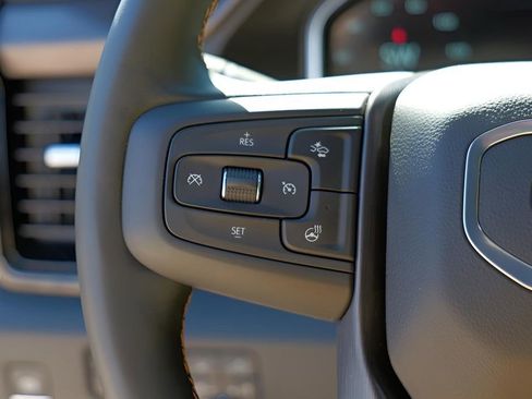 New 2025 GMC Sierra 2500 AT4 w/ AT4 Premium Plus Package image 12