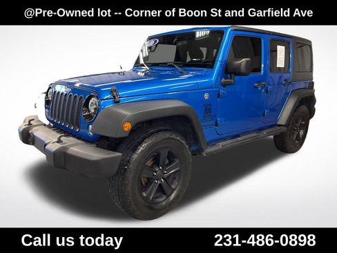Used 2016 Jeep Wrangler Unlimited Sport w/ Mopar Black Appearance Group AWD/4WD image 1