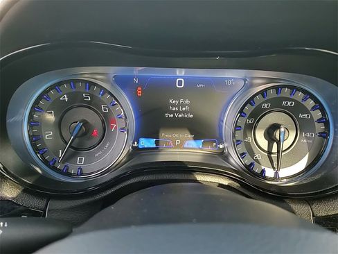 Used 2023 Chrysler 300 S w/ Comfort Group image 29