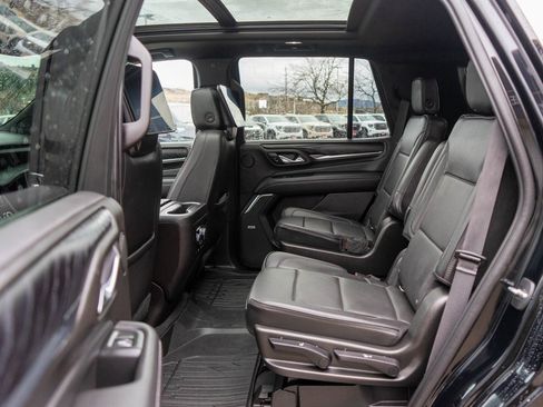 Used 2021 GMC Yukon Denali w/ Denali Ultimate Package image 14