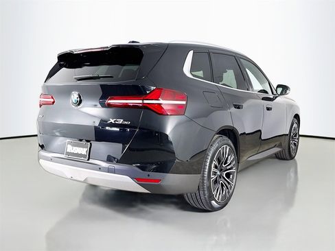 Used 2025 BMW X3 xDrive30i w/ Premium Package image 7