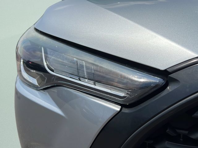 Used 2022 Toyota Corolla Cross LE FWD image 23