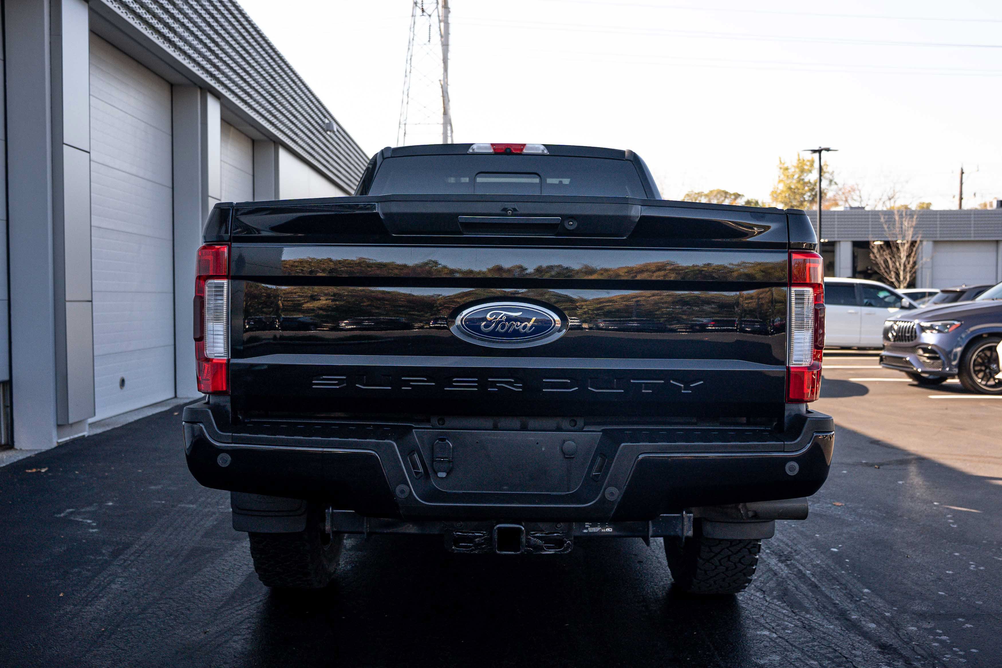 Used 2019 Ford F250 Lariat w/ Lariat Ultimate Package AWD/4WD image 22