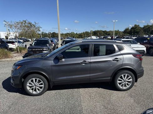 Certified 2022 Nissan Rogue Sport SV w/ Technology Package image 7