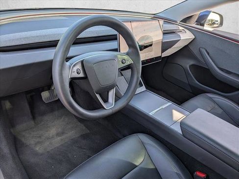 Used 2025 Tesla Model 3 Long Range image 10