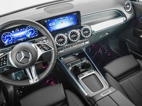 Certified 2025 Mercedes-Benz EQB 250+ image 16