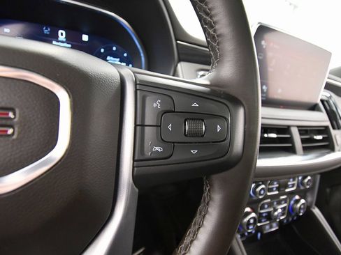 Used 2023 GMC Yukon SLT image 22