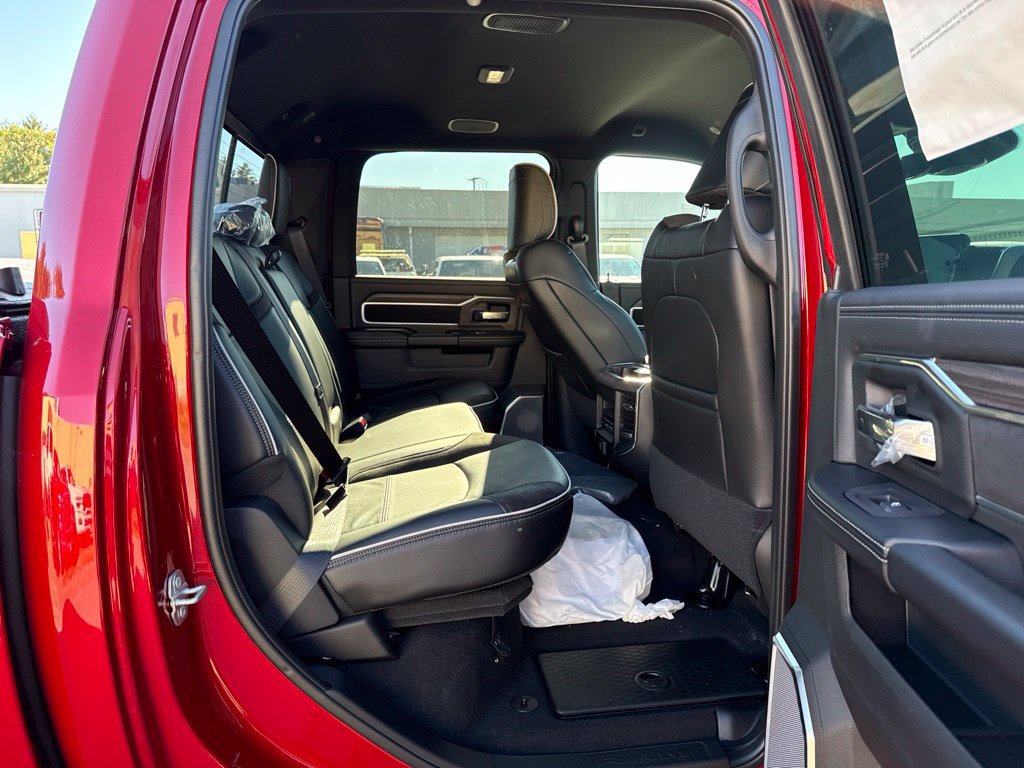New 2027 RAM 2500 Laramie AWD/4WD image 25