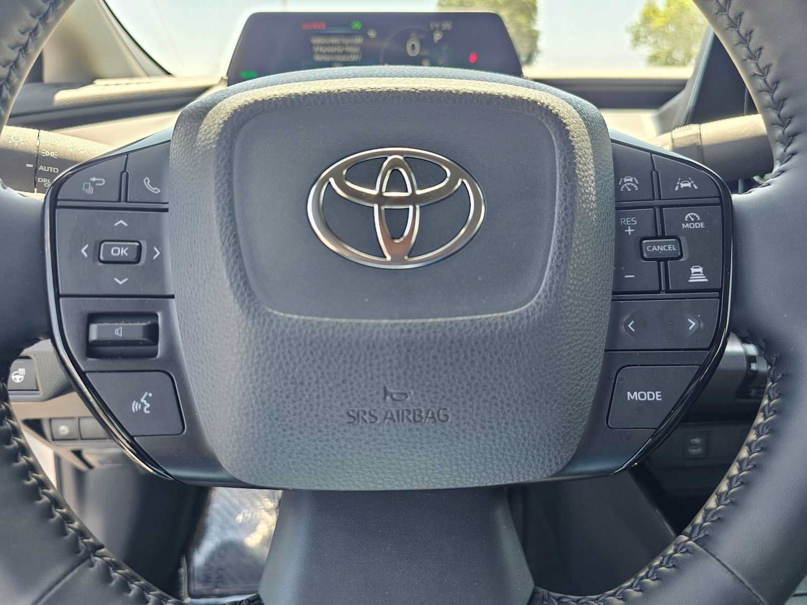 Certified 2026 Toyota Prius XLE FWD image 22