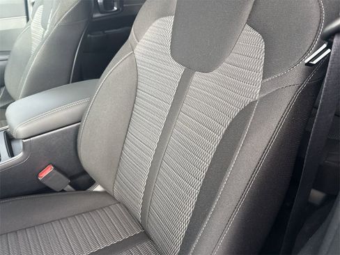 New 2026 Kia Sorento LX image 9