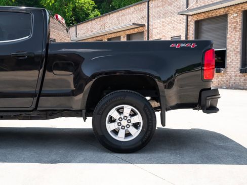 Used 2017 Chevrolet Colorado W/T w/ WT Convenience Package image 5