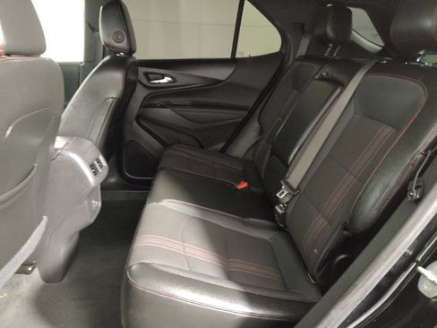 Used 2023 Chevrolet Equinox RS image 18