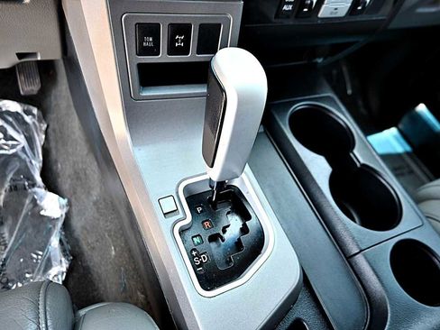 Used 2012 Toyota Sequoia Limited image 28