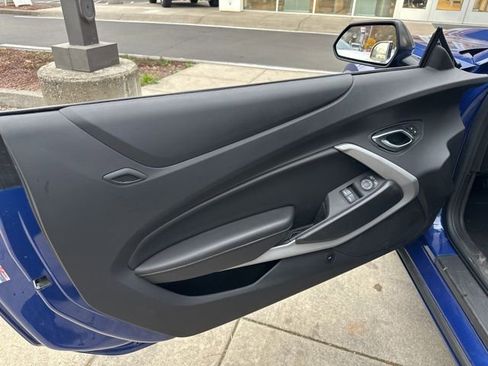 Used 2020 Chevrolet Camaro LT image 22