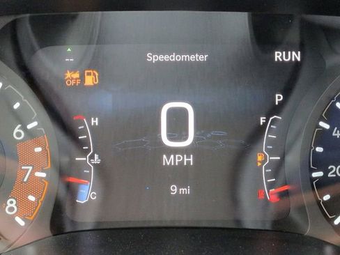 New 2026 Jeep Compass Latitude image 27