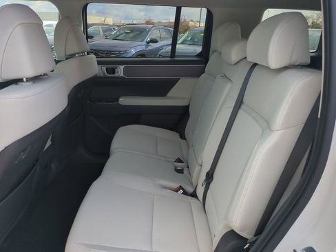 New 2026 Hyundai Santa Fe SE image 16