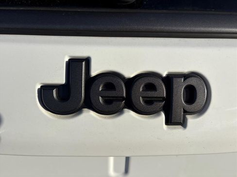 Used 2022 Jeep Compass Trailhawk w/ Trailhawk Convenience Group image 4