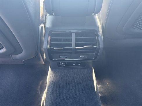 Certified 2022 Audi Q3 2.0T Premium w/ Convenience Package image 18
